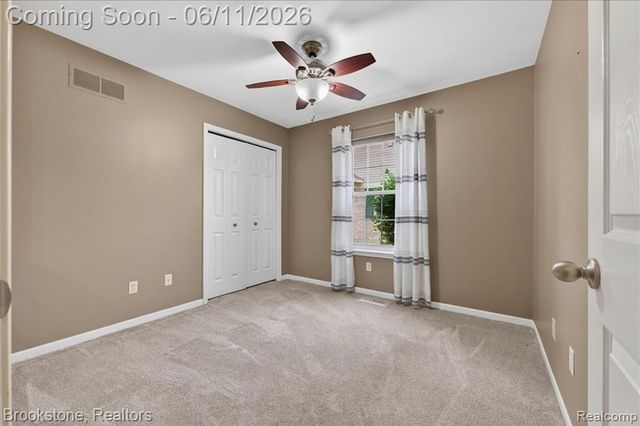 25406 Willowbrook Court, Flat Rock, MI 48134