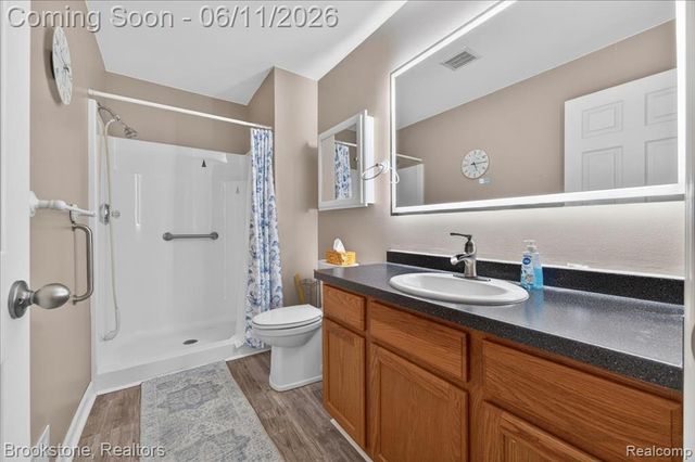 25406 Willowbrook Court, Flat Rock, MI 48134
