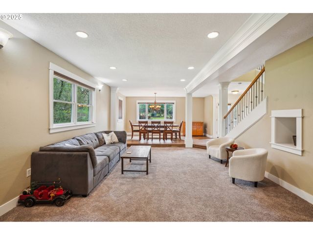 707 Se 271ST Ave, Camas, WA 98607