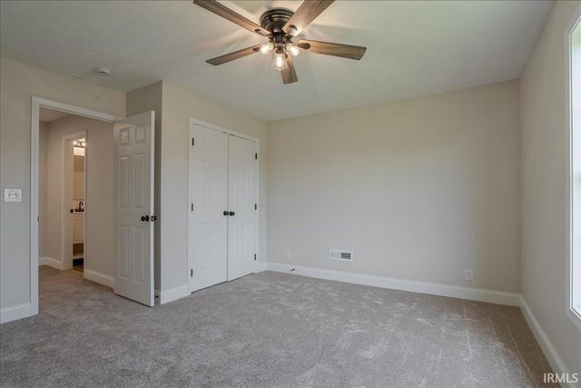 1888 St Lucia Drive, Newburgh, IN 47630