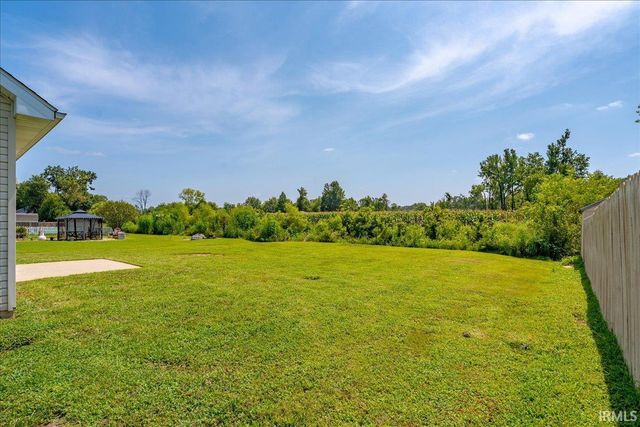 1888 St Lucia Drive, Newburgh, IN 47630