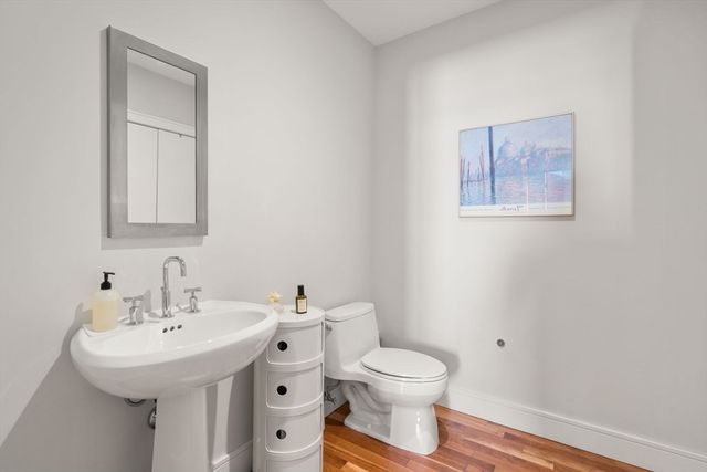 2400 Beacon St 409, Boston, MA 02467