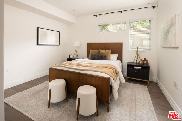 11979 Walnut Lane 1, Los Angeles, CA 90025