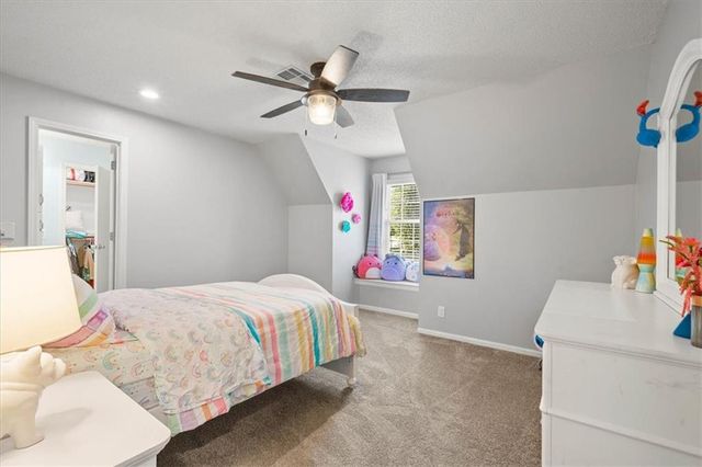 7816 W 115th Street, Overland Park, KS 66210