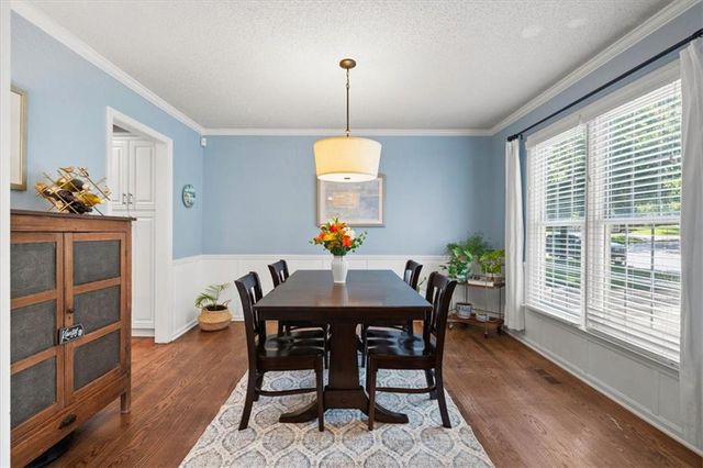 7816 W 115th Street, Overland Park, KS 66210