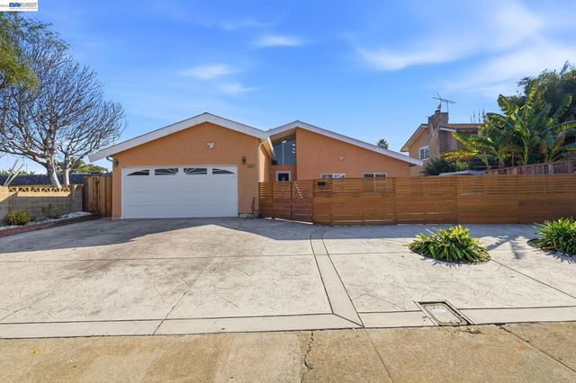 4600 Delores Dr, Union City, CA 94587