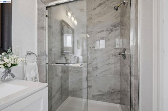 4600 Delores Dr, Union City, CA 94587