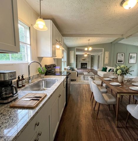 7846 Sc-164, Hollywood, SC 29449