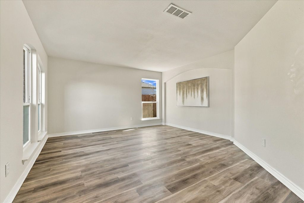 322 Ashley Oak Lane, Lake Dallas, TX 75065 — photo 2