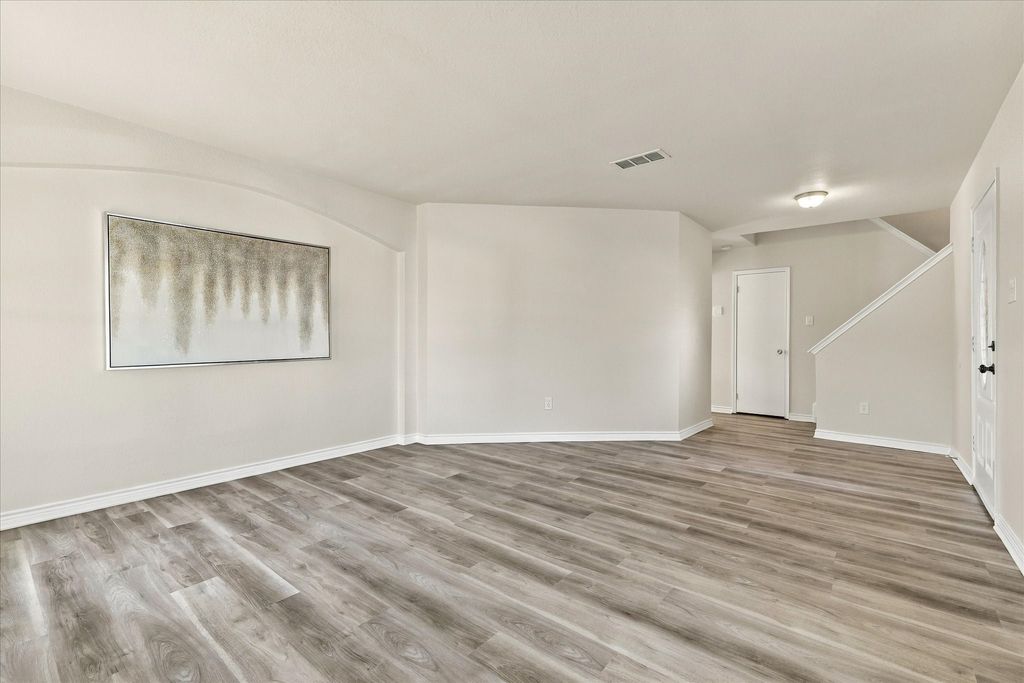 322 Ashley Oak Lane, Lake Dallas, TX 75065 — photo 3