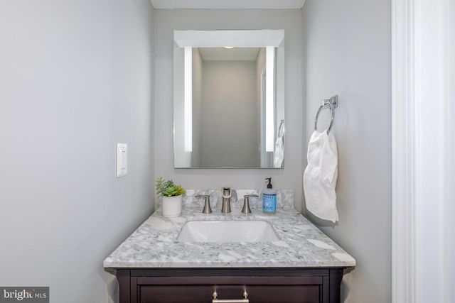 129 33RD ST NE, Washington, DC 20019