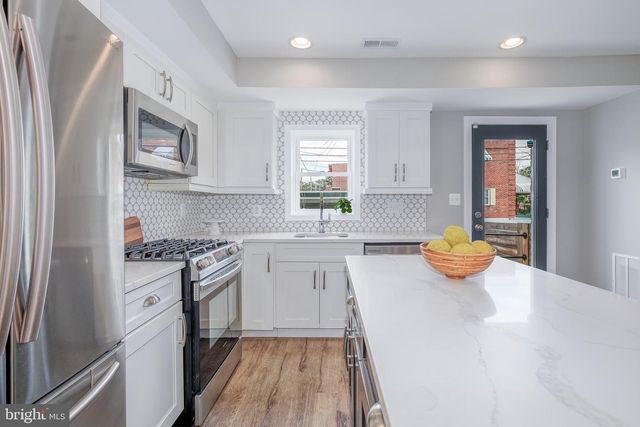129 33RD ST NE, Washington, DC 20019