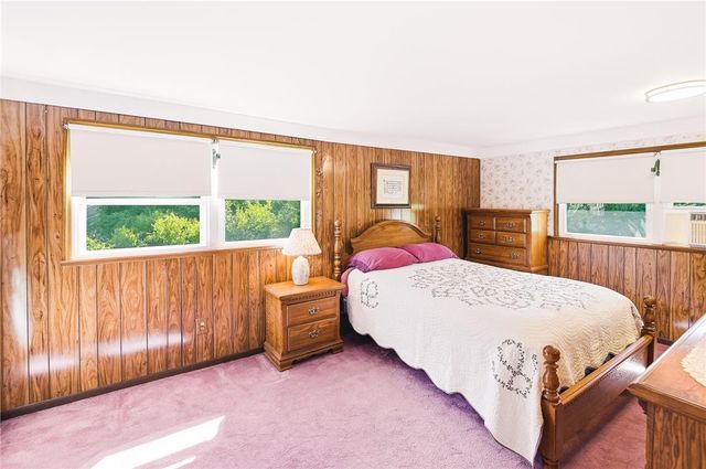 36 Schoolhouse Road, New Britain Twp, PA 18914