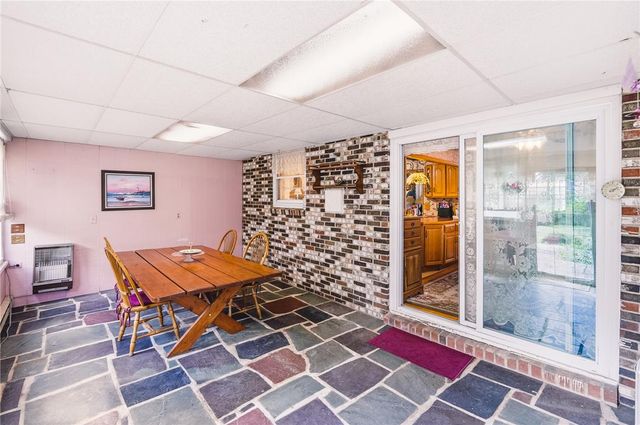 36 Schoolhouse Road, New Britain Twp, PA 18914