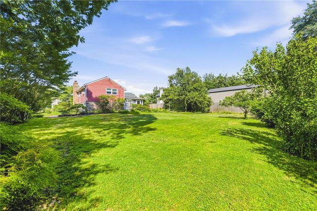 36 Schoolhouse Road, New Britain Twp, PA 18914