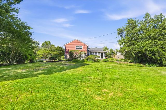 36 Schoolhouse Road, New Britain Twp, PA 18914