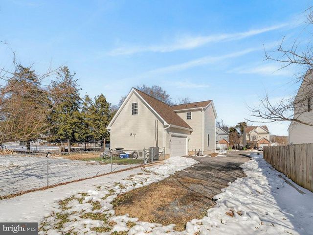 4047 WHITE HAVEN DR, Dumfries, VA 22026