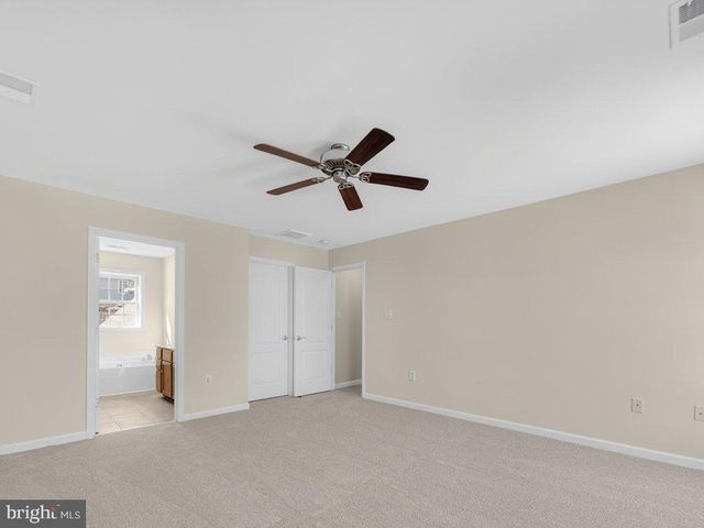 4047 WHITE HAVEN DR, Dumfries, VA 22026