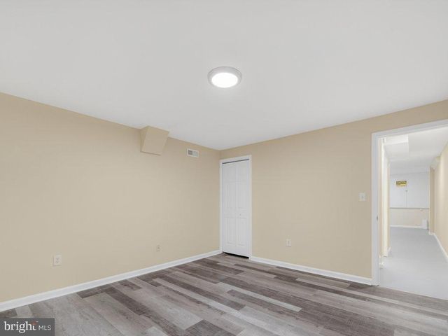 4047 WHITE HAVEN DR, Dumfries, VA 22026