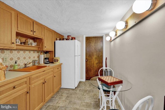 112 GRANDVIEW BLVD, Wyomissing, PA 19609