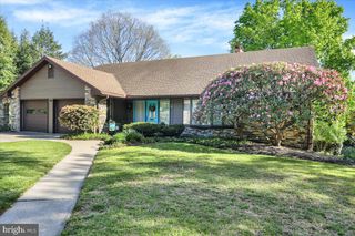 112 GRANDVIEW BLVD, Wyomissing, PA 19609