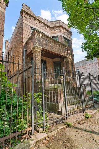 6215 S Evans Avenue, Chicago, IL 60637
