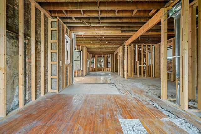 6215 S Evans Avenue, Chicago, IL 60637