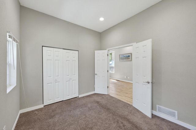 869 Desoto Street, Saint Paul, MN 55130