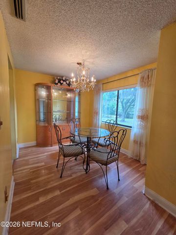 306 PALM COAST Parkway NE 203, Palm Coast, FL 32137