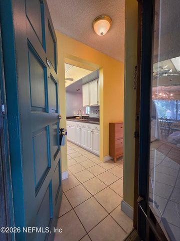 306 PALM COAST Parkway NE 203, Palm Coast, FL 32137