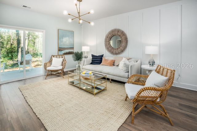 765 Sweetbay Dr, Hardeeville, SC 29927