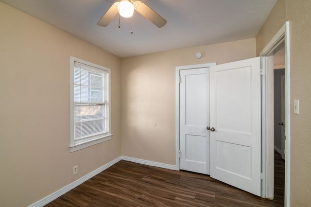 6163 Brocks Lane B, Fort Worth, TX 76114