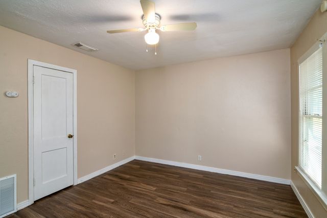 6163 Brocks Lane B, Fort Worth, TX 76114