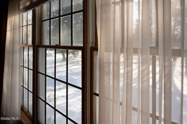 96 Hunter Lane, Queensbury, NY 12804