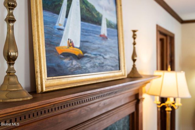 96 Hunter Lane, Queensbury, NY 12804