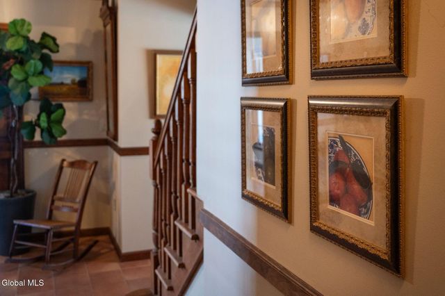 96 Hunter Lane, Queensbury, NY 12804