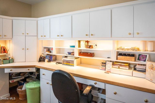 96 Hunter Lane, Queensbury, NY 12804