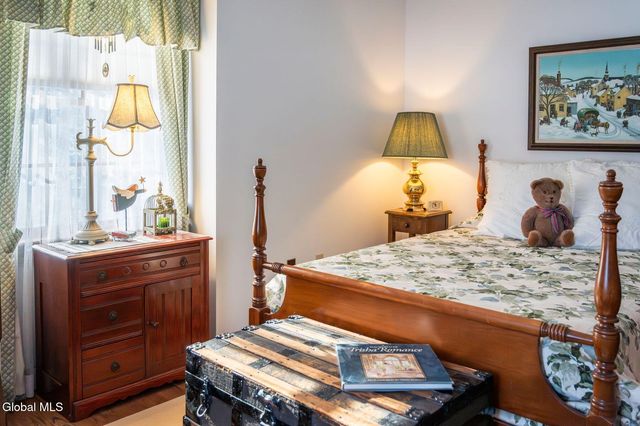 96 Hunter Lane, Queensbury, NY 12804