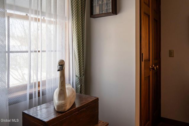 96 Hunter Lane, Queensbury, NY 12804