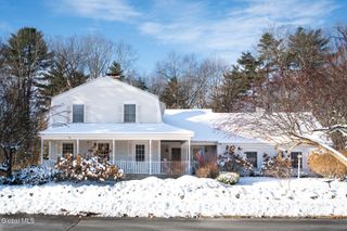 96 Hunter Lane, Queensbury, NY 12804