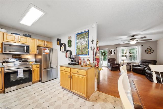 206 Old Camp Road, Denton, NC 27239