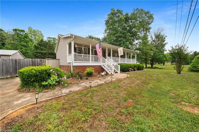 206 Old Camp Road, Denton, NC 27239