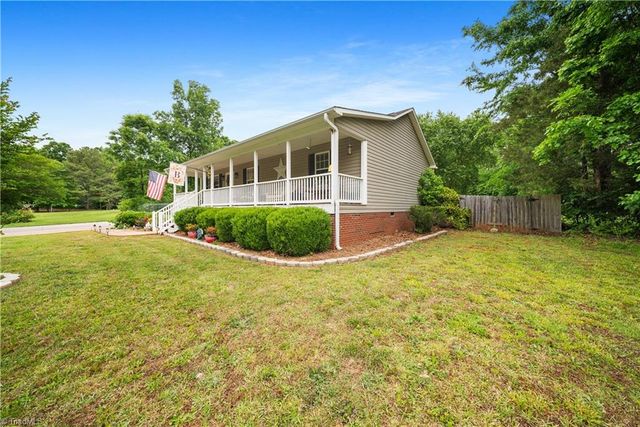 206 Old Camp Road, Denton, NC 27239