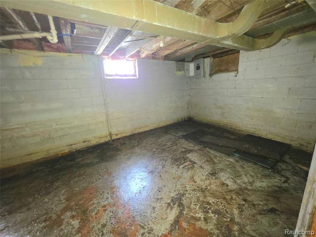 14506 Mapleridge Street, Detroit, MI 48205