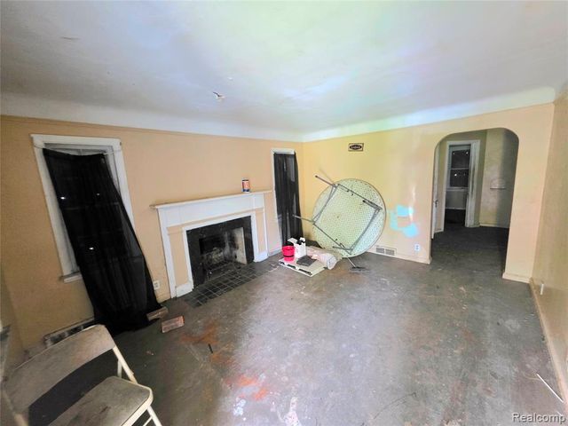 14506 Mapleridge Street, Detroit, MI 48205