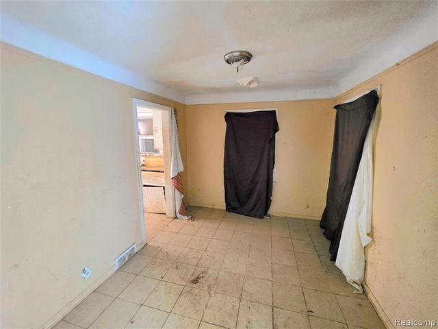 14506 Mapleridge Street, Detroit, MI 48205