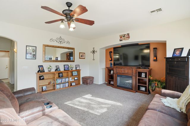 18499 E DRUIDS GLEN Road, Queen Creek, AZ 85142