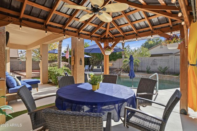 18499 E DRUIDS GLEN Road, Queen Creek, AZ 85142