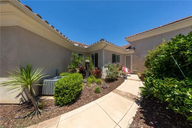 2224 Dos Lomas, Fallbrook, CA 92028