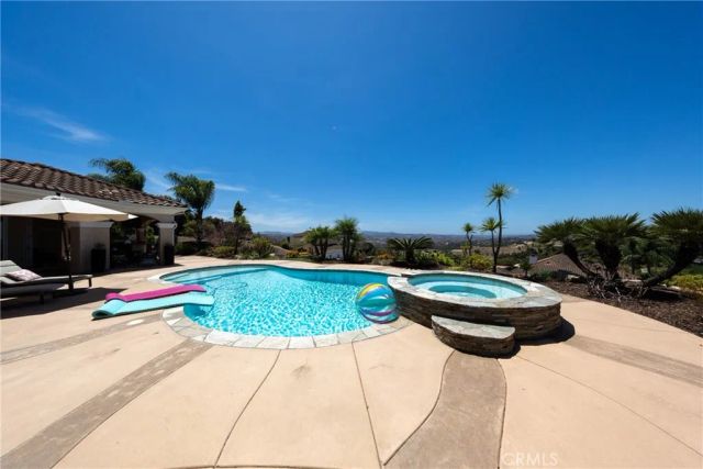 2224 Dos Lomas, Fallbrook, CA 92028